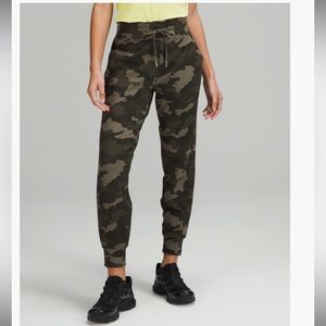 Lululemon Ready to Rulu HR Jogger